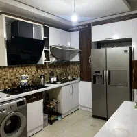 ۱۲۵ متر ۳ خ طبقه اول کوی معلم معاوضه تا ۷ میلیارد