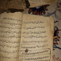 نسخه‌های قدیمی دست‌نویس ،جلد چرمی،مناسب کلکسیونر