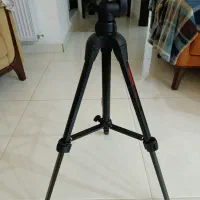 سه پایه دوربین takara