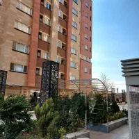 آپارتمان 110 متری ،تمیز خوش نقشه با متریال خوب