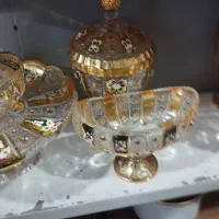 طلایی گل برجسته