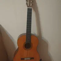 گیتار یاماها c40