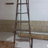 نردبان آهنی