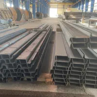 نعل درگاه .ناودانی