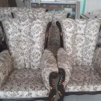 مبل هفت نفره همراه سه عدد میز عسلی