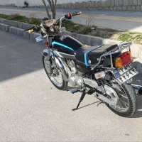 موتورسیکلت مدل ۸۳