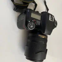 دوربین Nikon D7500