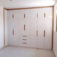کمد دیواری و تخت خواب