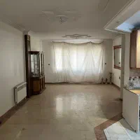 ۹۶ متر / بین فلکه دوم و سوم / کوچه و تقاطع عریض