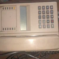 تلفن قدیمی کلکسیونی