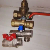 تعدادی شیرگازنوداخل کارتون وکارکردموجوده