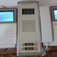 آیفون تصویری سیاه وسفید کوماکس کره دوطبقه