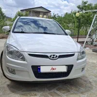 هیوندای i30