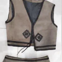 لباس چرم طبیعی قدمت دار