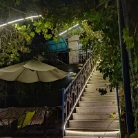 باغ ویلا استخردار/سند شش دانگ/ آب ملکی/ برق گاز آب