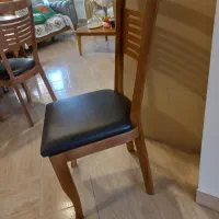 میز و صندلی چوب راش ۶ نفره در حد نو