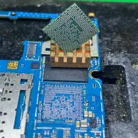 تعمیر تخصصی CPU، هارد و RAM موبایل