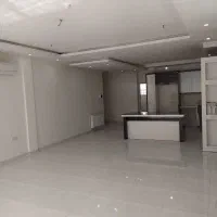 ۸۲ متر دو خواب مستر تاپ لوکیشن خیابان امام رضا
