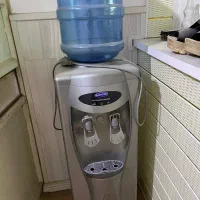 آب سرد کن یخچال دار