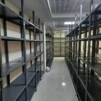 قفسه انباری