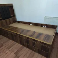تخت تک نفره