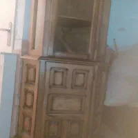 یک عدد بوفه و ویترین جنس چوب درجه یک