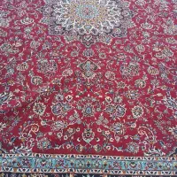 یک تخته فرش ۱۲ متری زرشکی ۵۰۰ شانه اصل