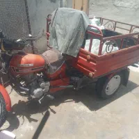 سه چرخ فروشی