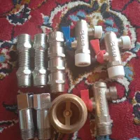 ابزار فروش گذاشتم همش با همه