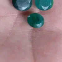 زمرد پنجشیر رنگ محک