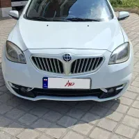 برلیانس ۳۳۰