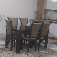 میز ناهارخوری