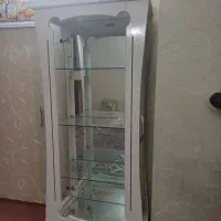 گنجه .چوب محکم .قدیمی.مناسب برای باغ و آرایشگاه