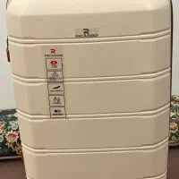 چمدون مسافرتی