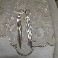گوشواره ساعت