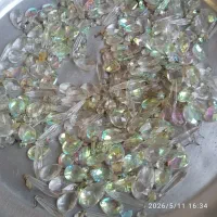 مقداری کریستال لوستر