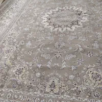 فرش ماشینی ۷۰۰ شانه پر تراکم  ۱۲ متری