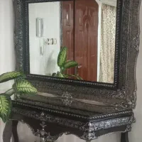 آینه و کنسول