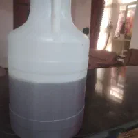 عسل در حد طبیعی بسار مطمعن