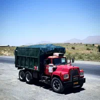 ماک کمپرسی مدل ۱۹۷۵