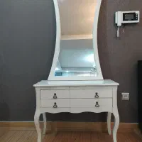 آینه وکنسول