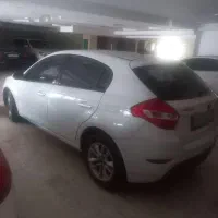 برلیانس اچ ۳۲۰ سفید