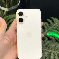 ایفون 16نرمال