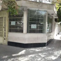 مغازه ۳۰متری با امکانات کامل