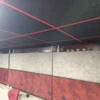 تعدادی میز در حد نو