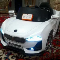ماشین شارژی BMWگهواره دارشاسی فلزی