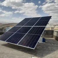 کلاس آموزش سیستم خورشیدی برای تامین برق