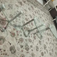 میز عسلی شیشه ای مدل قلبی