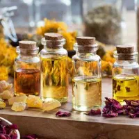کرم لوازم آرایشی لاغری و روغن ماساژ بانوان