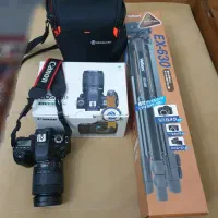 دوربین کنون d80
